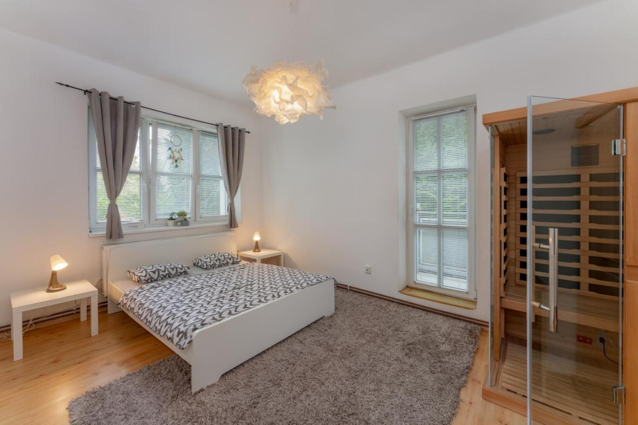 Apartman S Terasou Olomouc Luaran gambar