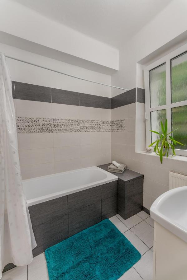 Apartman S Terasou Olomouc Luaran gambar