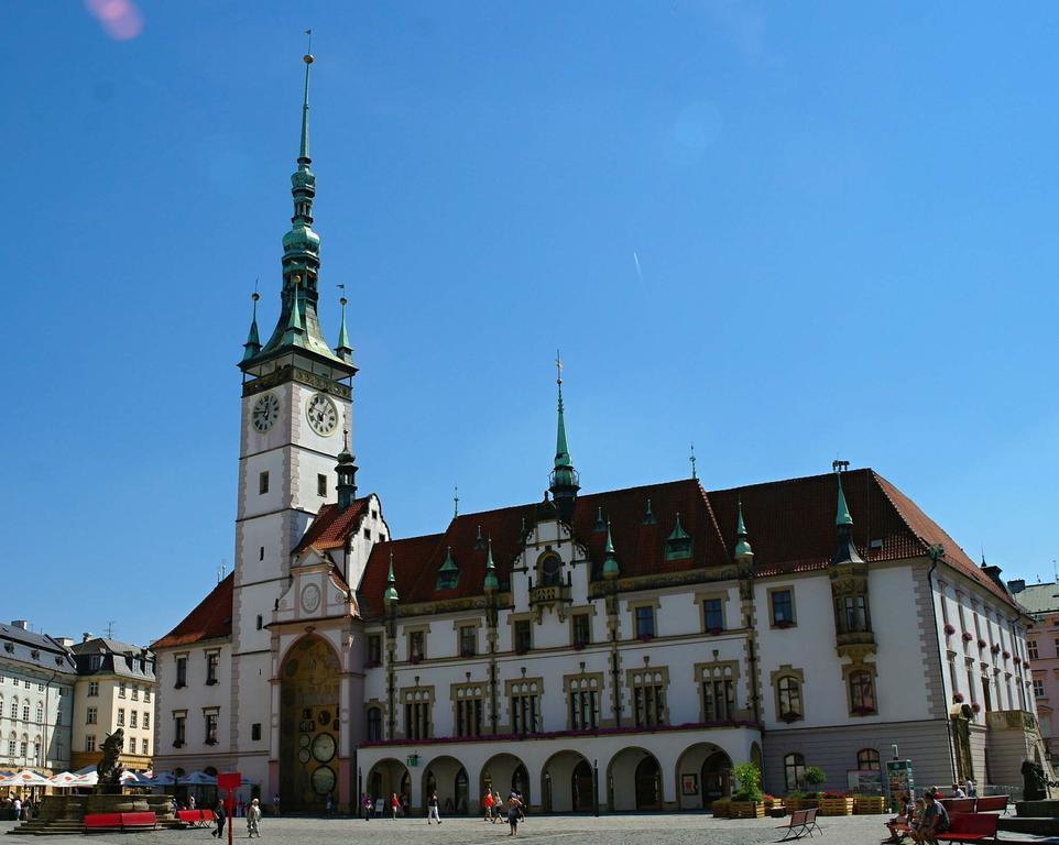 Apartman S Terasou Olomouc Luaran gambar