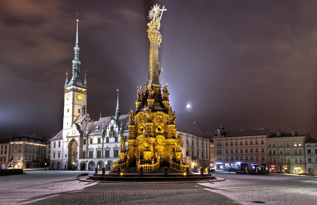 Apartman S Terasou Olomouc Luaran gambar